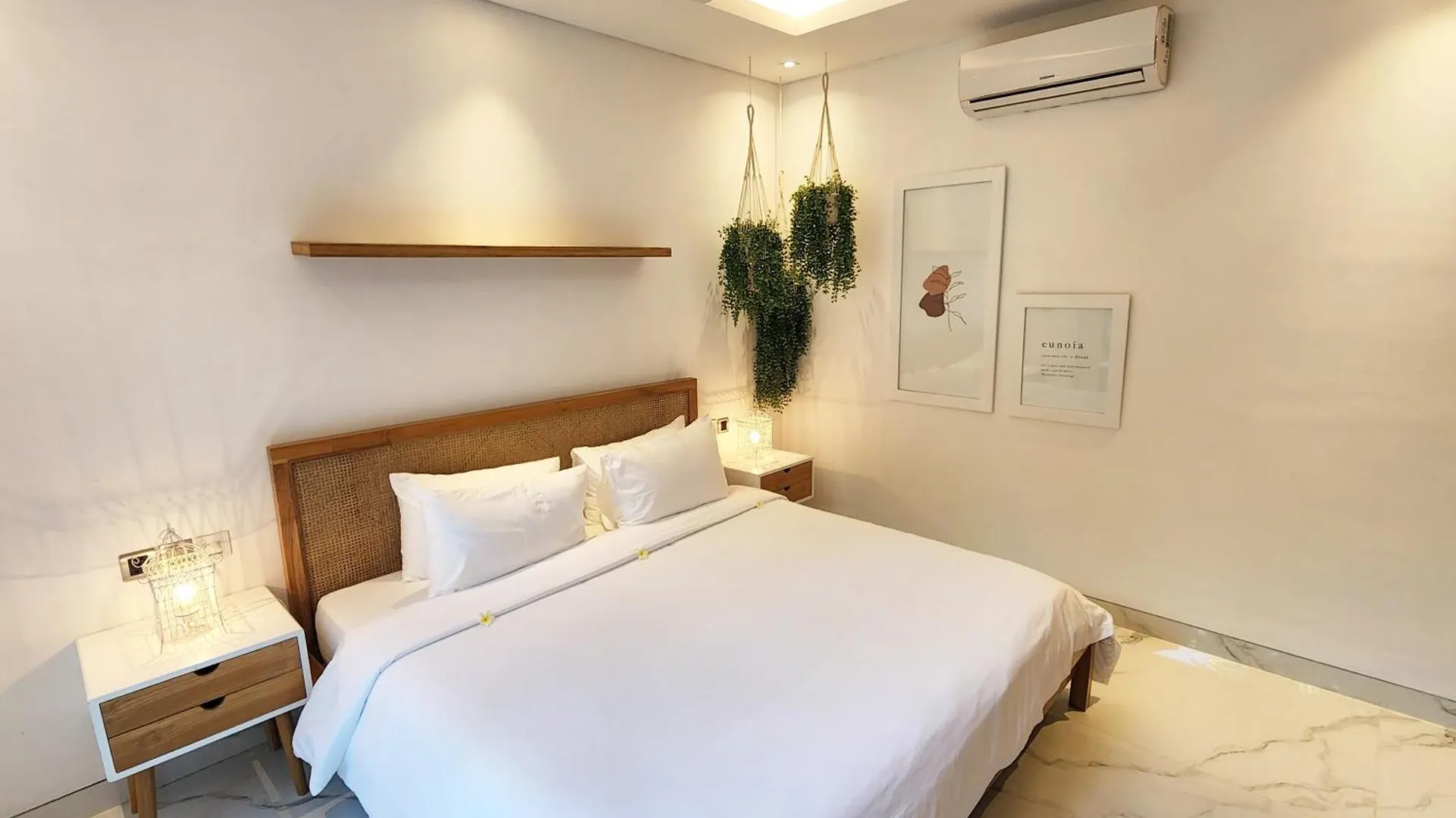 Villa Vana Seminyak Indonesia