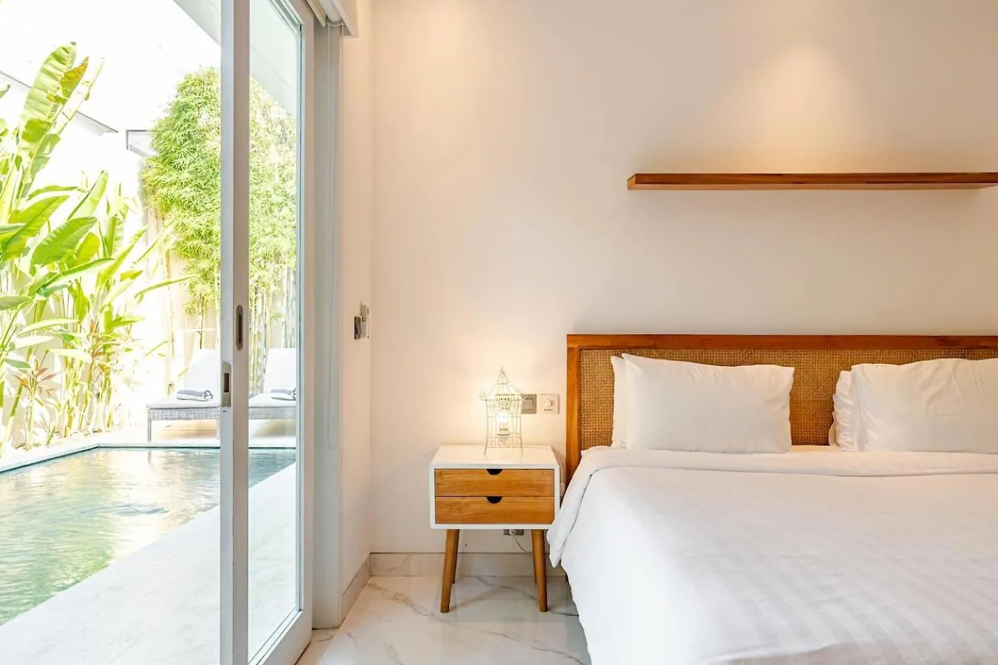 Villa Vana, Sitara Villa Group Seminyak   Seminyak (Bali)